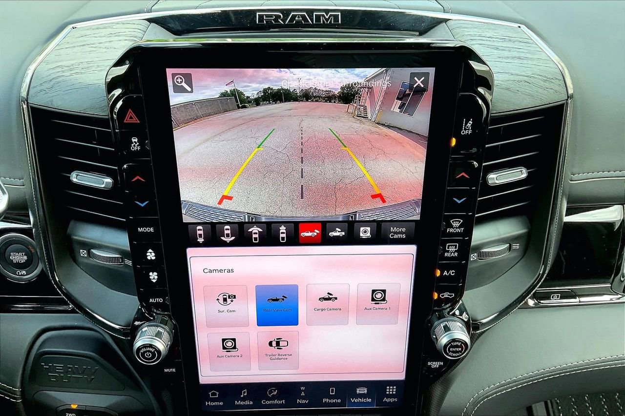 Used 2026 RAM 3500 Limited AWD/4WD image 15