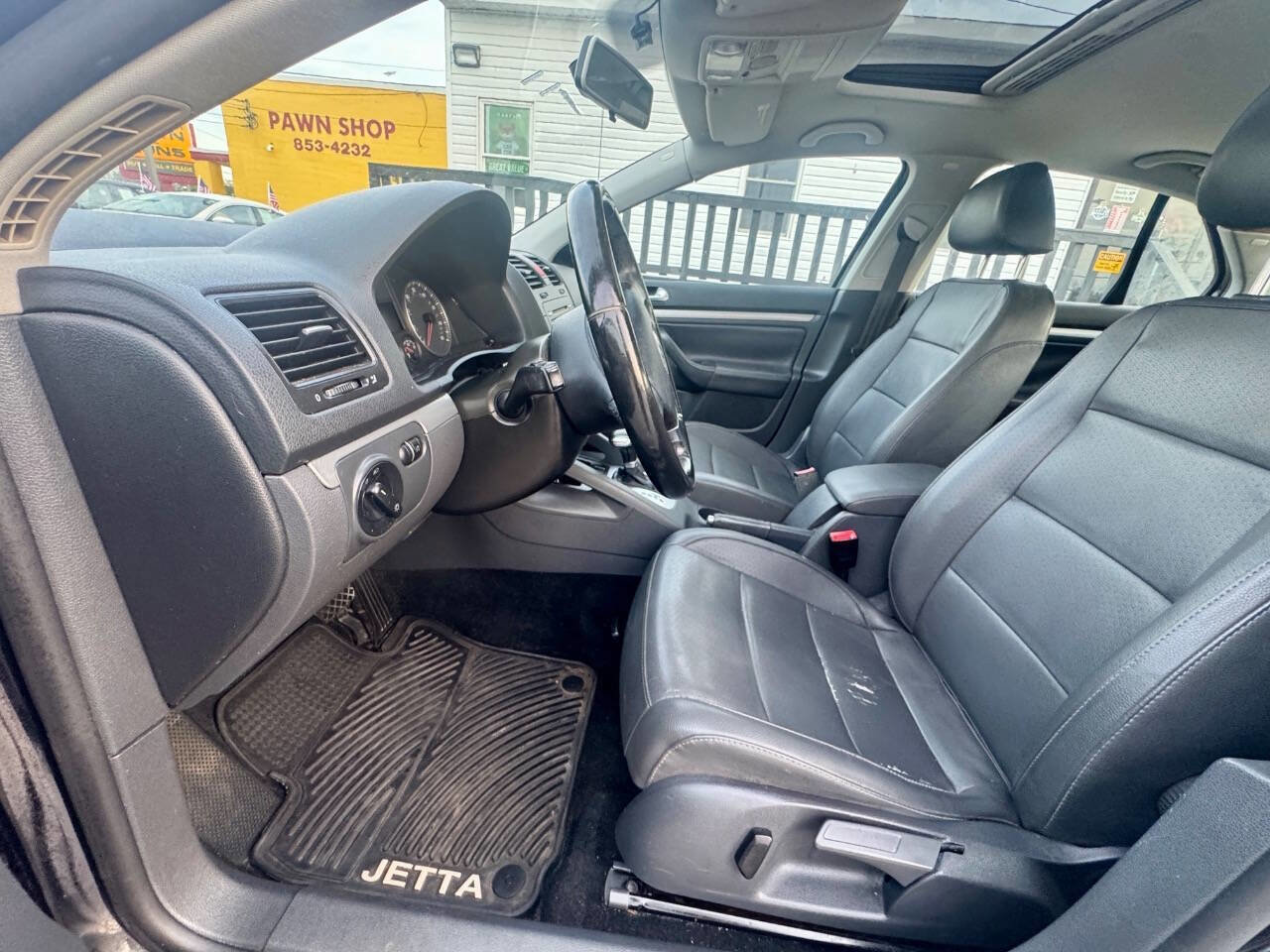 Used 2008 Volkswagen Jetta SE image 12