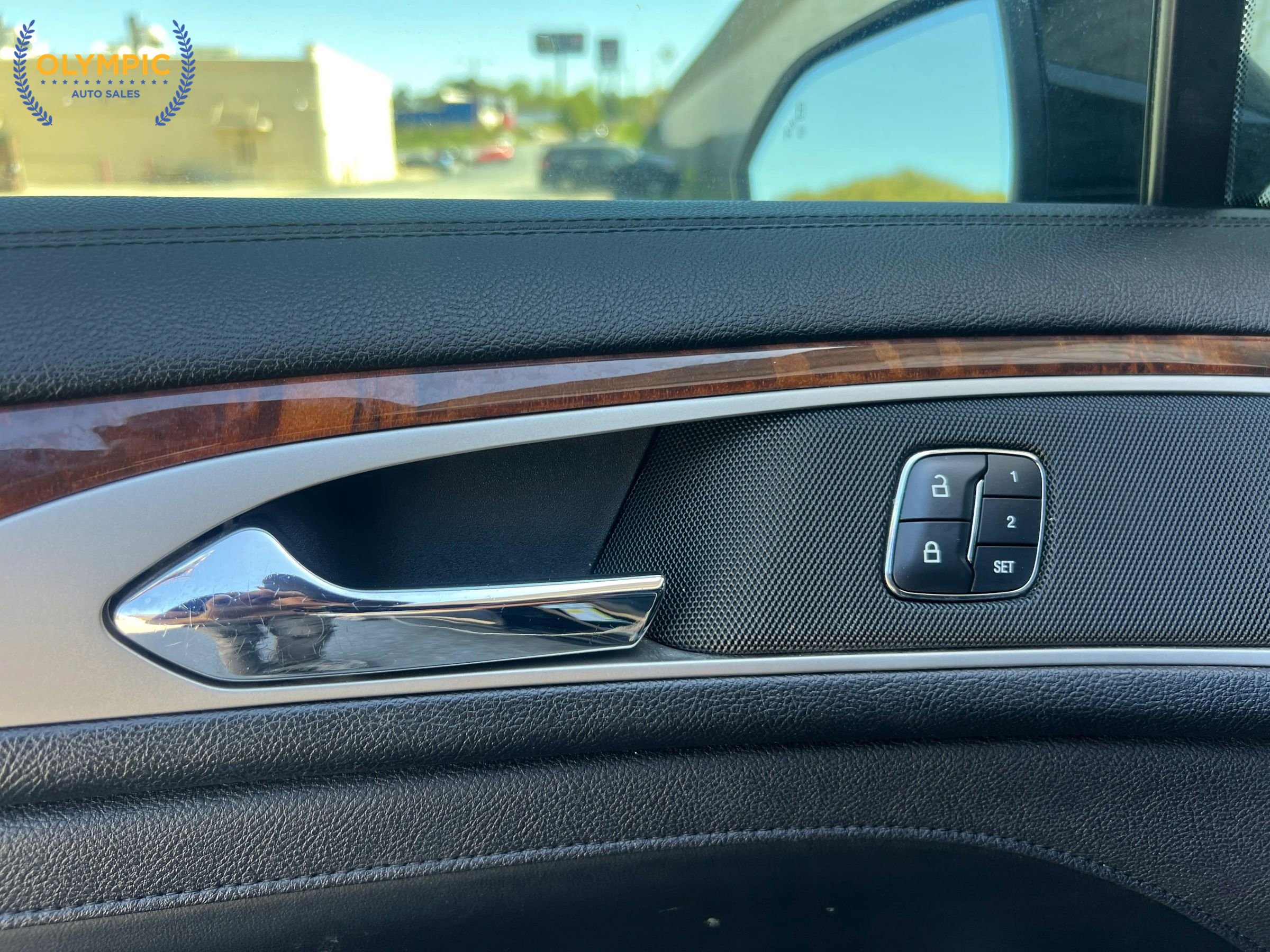 Used 2017 Lincoln MKZ Reserve w/ Technology Package image 35