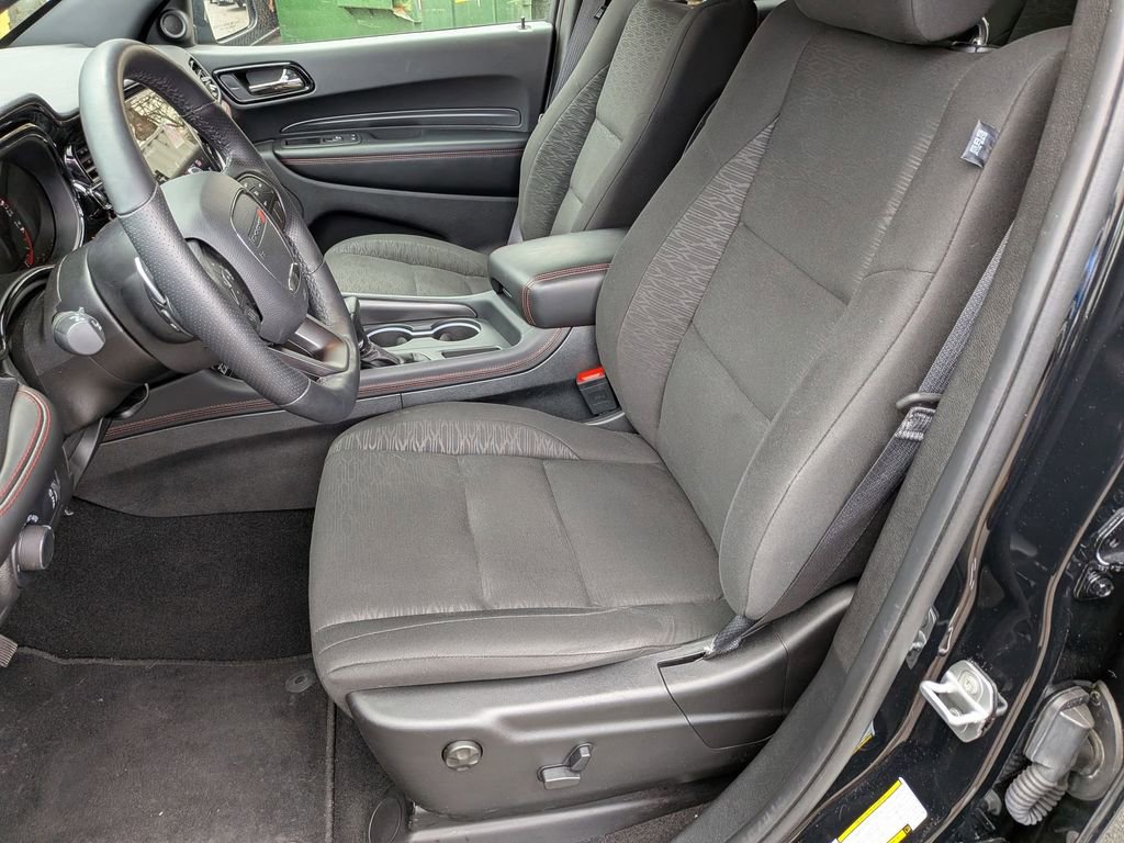 Certified 2025 Dodge Durango GT w/ Blacktop Package AWD/4WD image 23