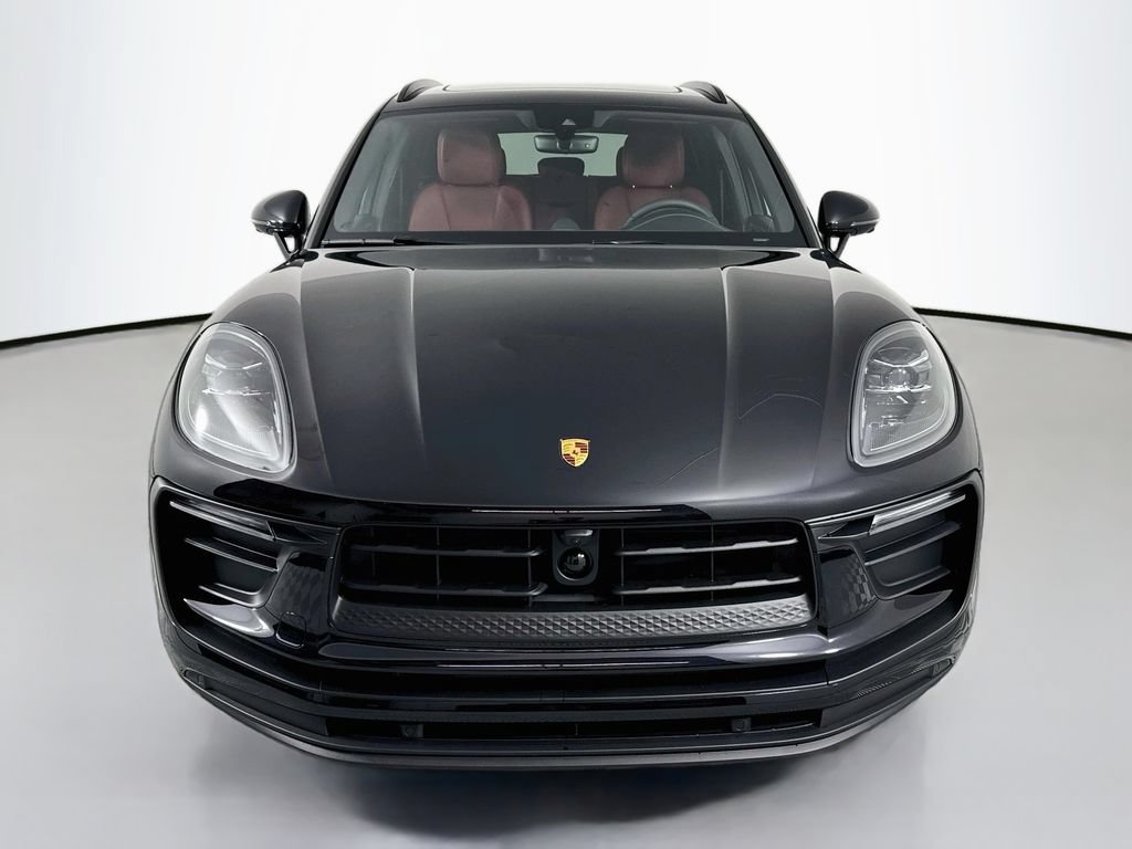 New 2026 Porsche Macan AWD/4WD image 6