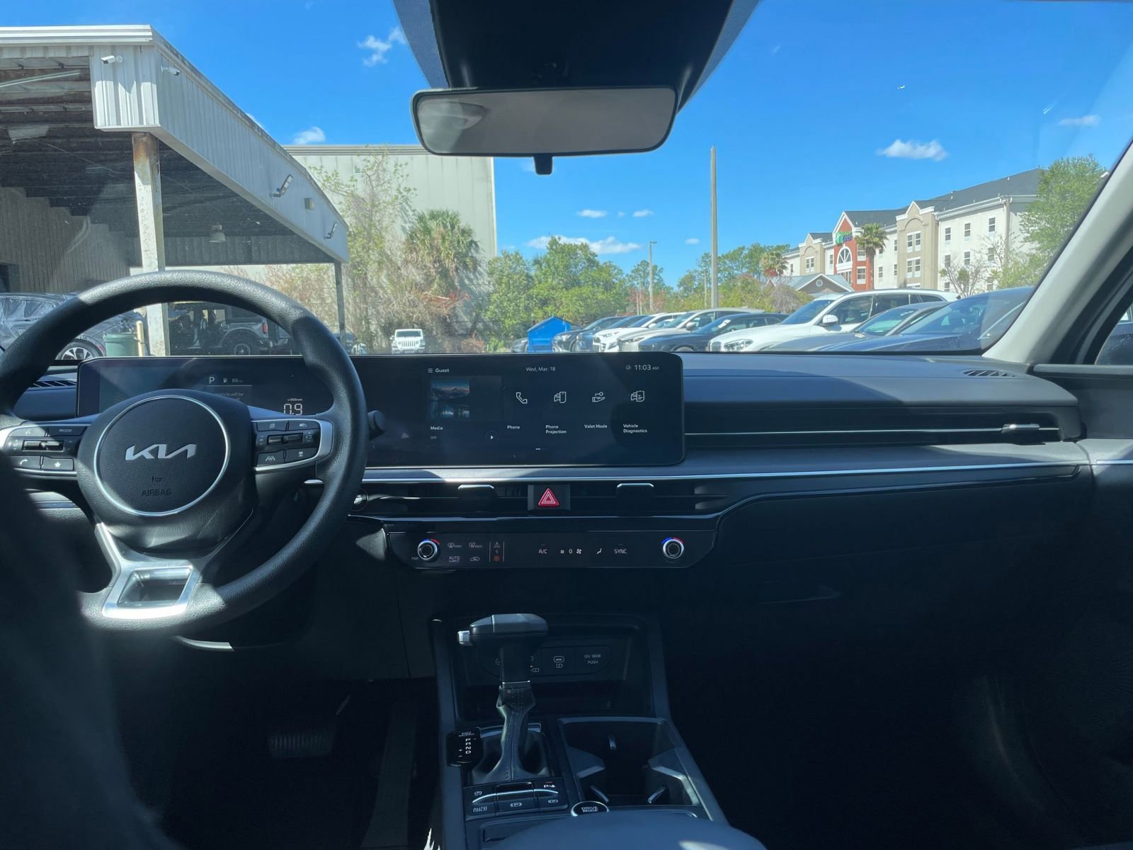 Used 2025 Kia K5 LXS image 17