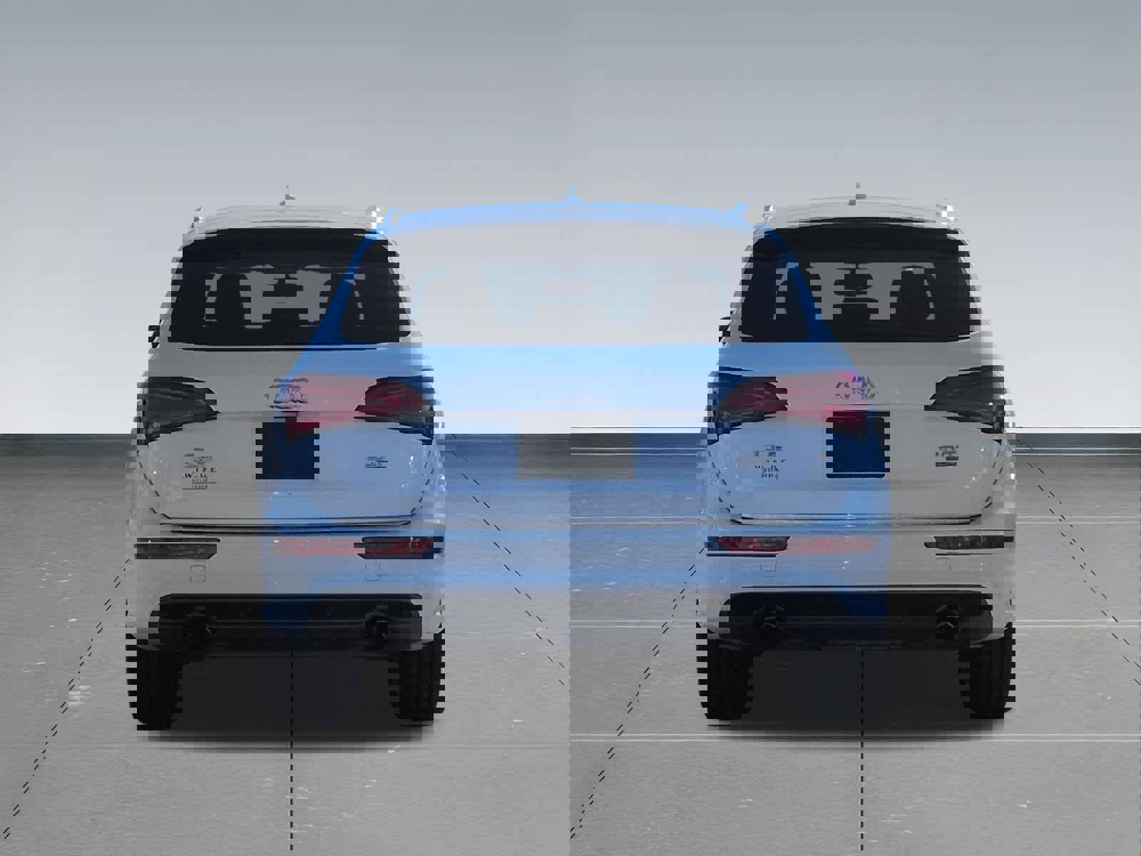 Used 2017 Audi Q5 2.0T Premium Plus w/ Technology Package image 5