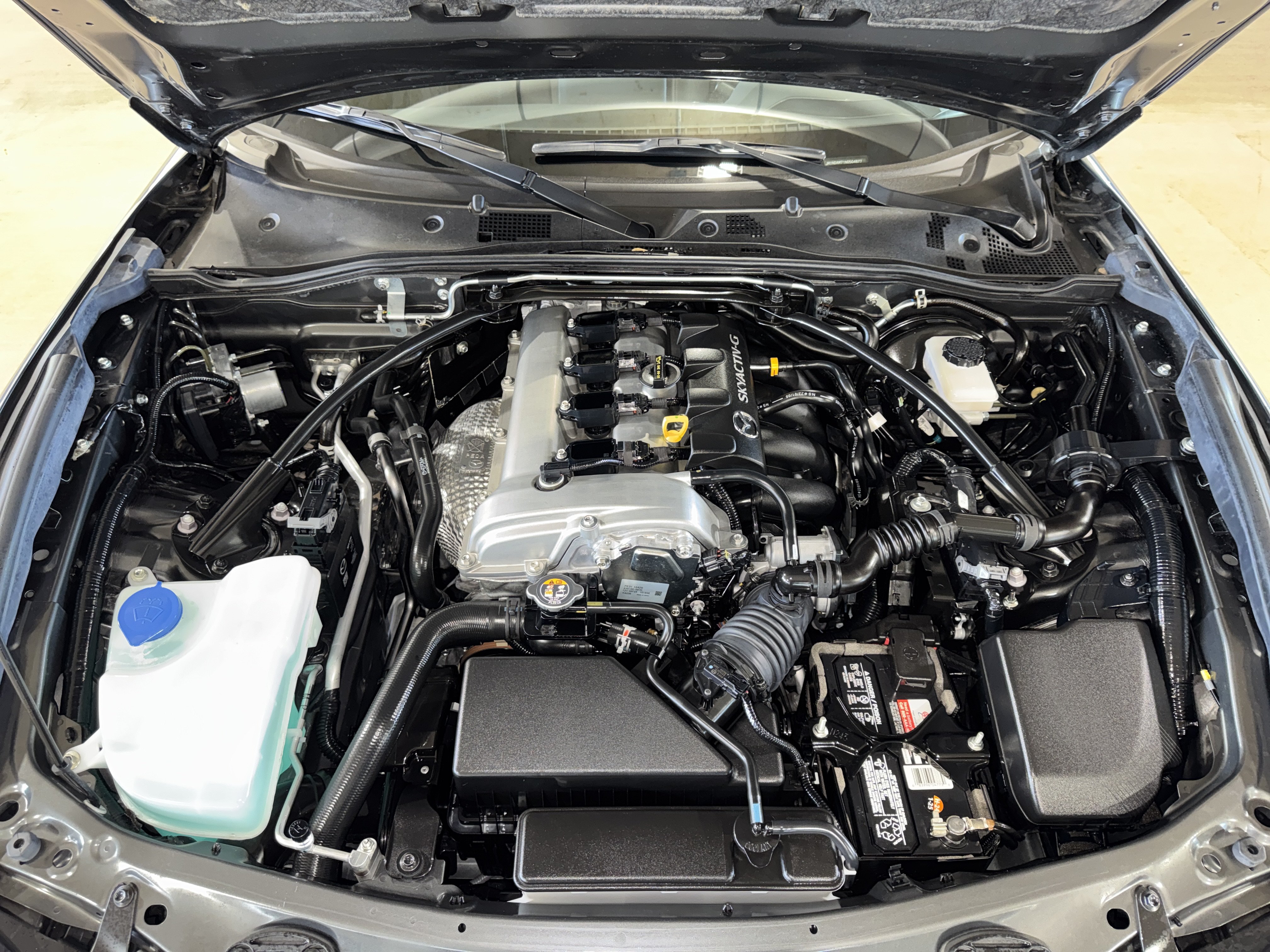 Used 2022 MAZDA MX-5 Miata RF Grand Touring RWD image 29
