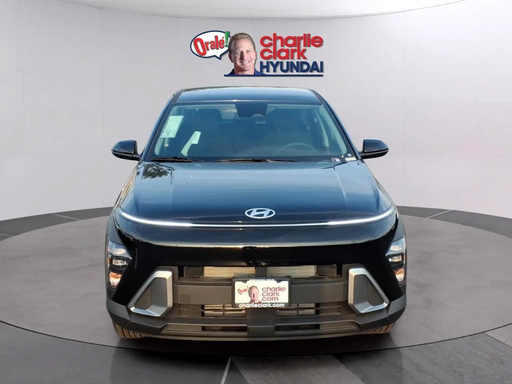 New 2026 Hyundai Kona SE FWD image 8