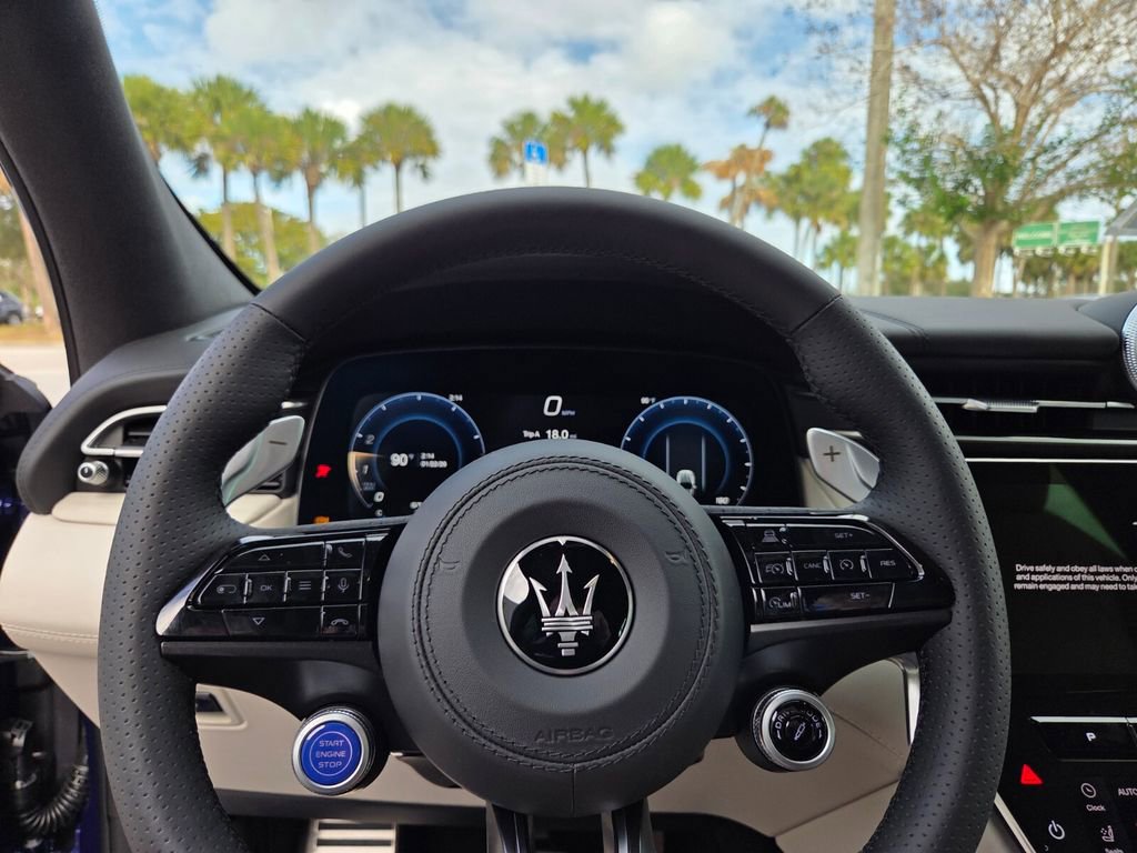 New 2026 Maserati Grecale Modena image 17