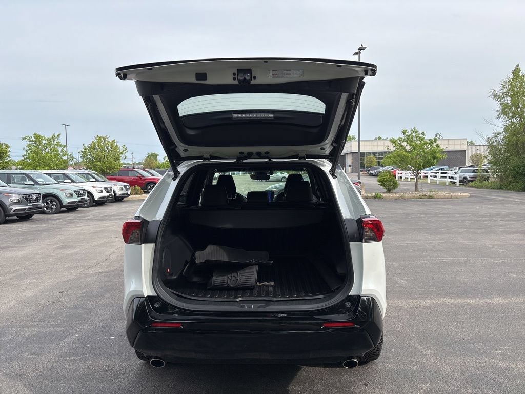 Used 2023 Toyota RAV4 XSE w/ Weather Package AWD/4WD image 14