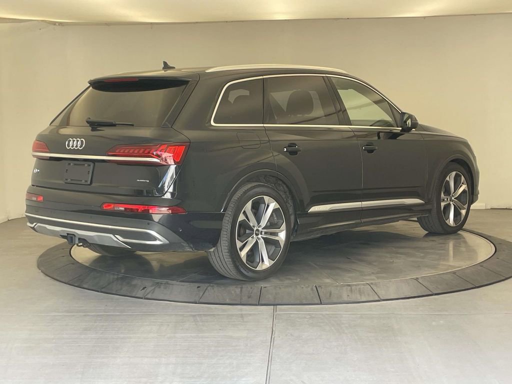 Used 2021 Audi Q7 3.0T Prestige w/ Prestige Package AWD/4WD image 7
