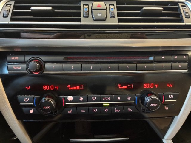 Used 2011 BMW ALPINA B7 xDrive w/ Rear Entertainment Pkg AWD/4WD image 22