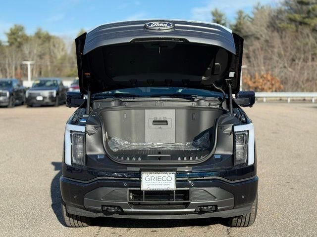 Used 2025 Ford F150 Lightning Lariat AWD/4WD image 12