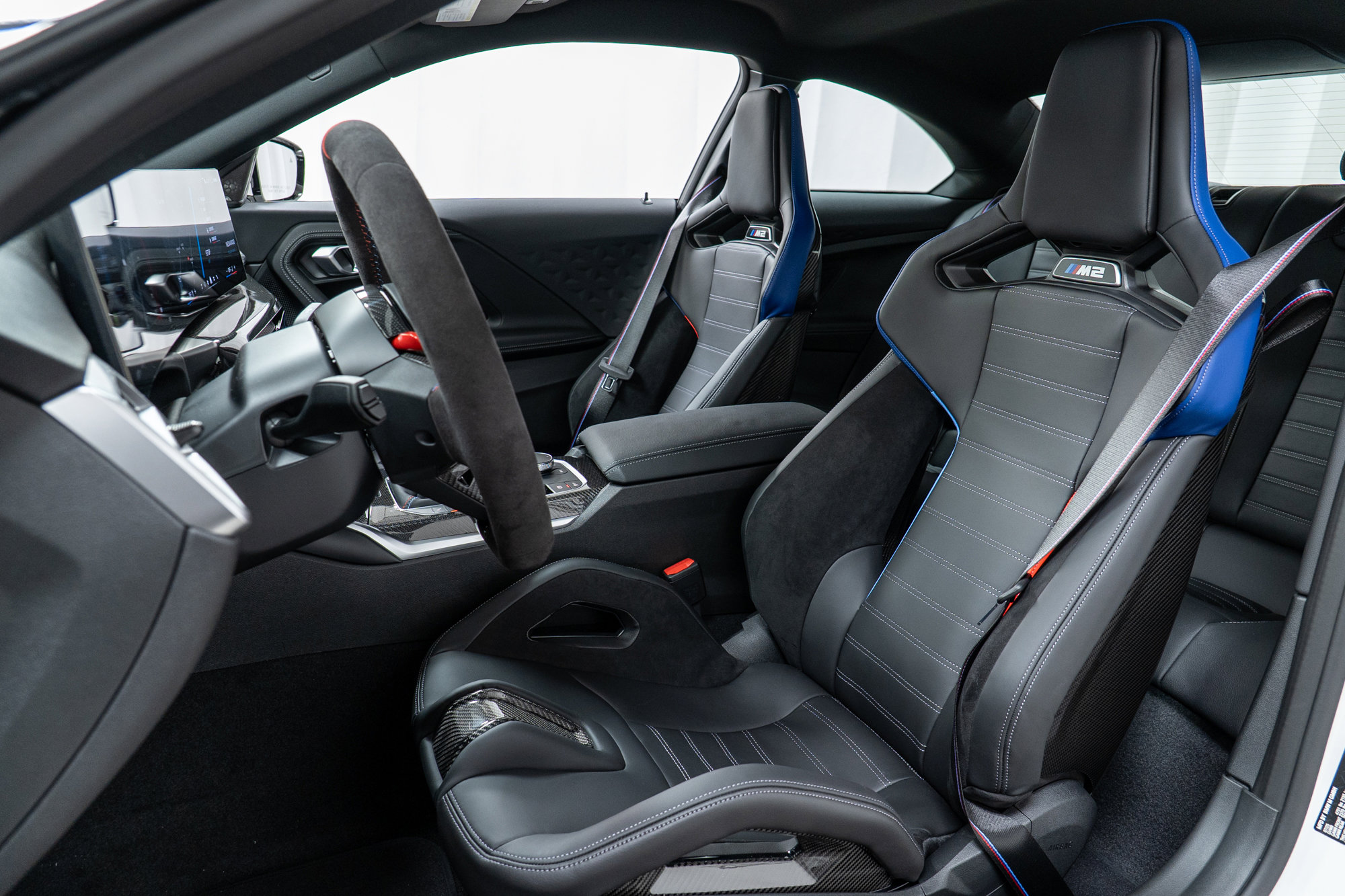 Used 2025 BMW M2 image 14