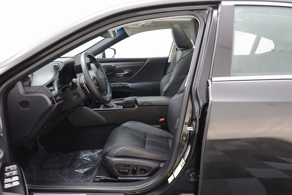 Used 2022 Lexus ES 350 Ultra Luxury image 5