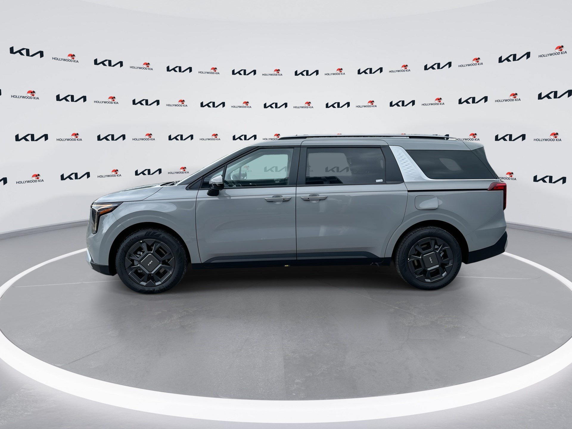 New 2026 Kia Carnival EX FWD image 5