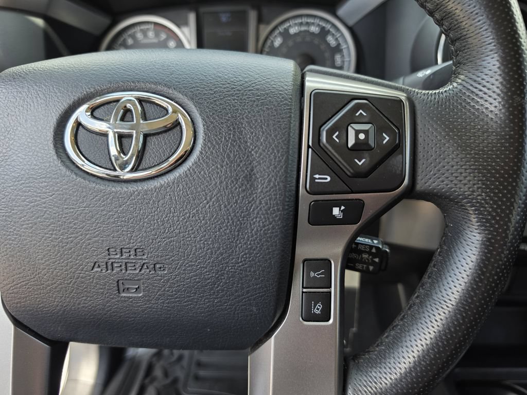 Used 2019 Toyota Tacoma SR5 RWD image 18