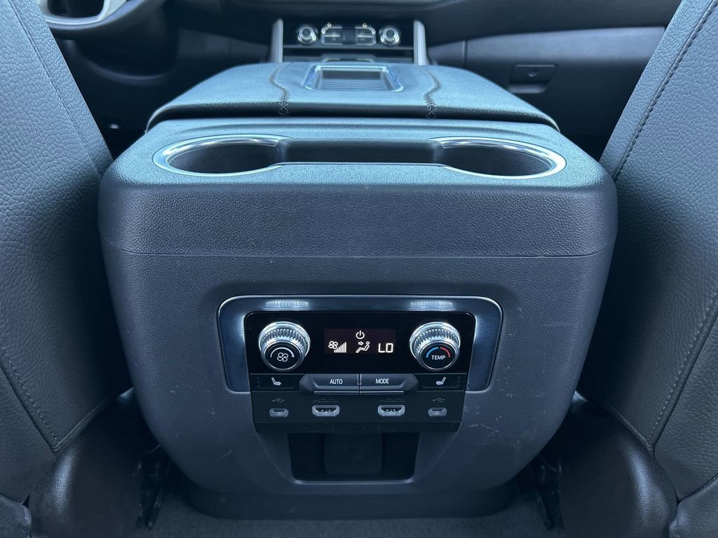 Used 2021 GMC Yukon XL Denali w/ Denali Ultimate Package image 22