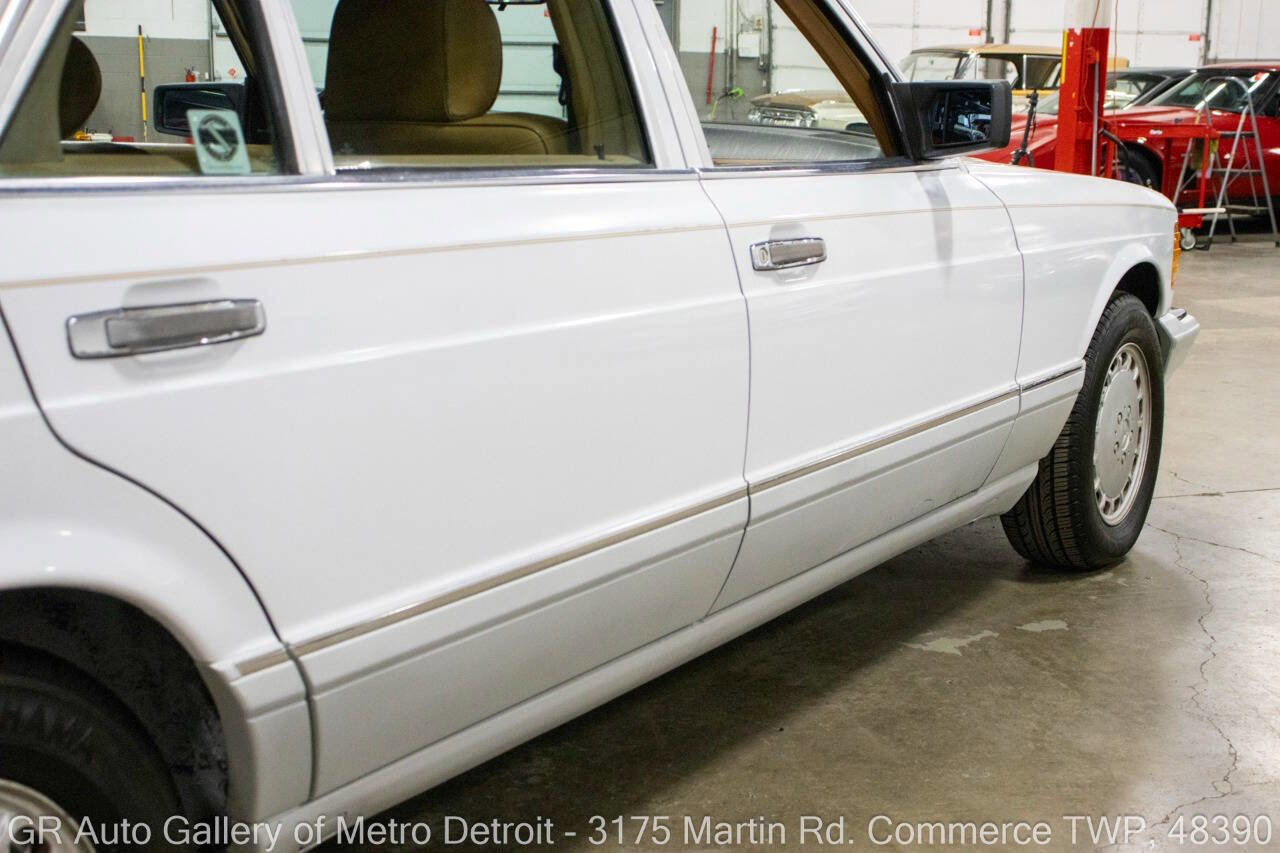 Used 1991 Mercedes-Benz 560 SEL 560 SEL 4dr Sedan image 23