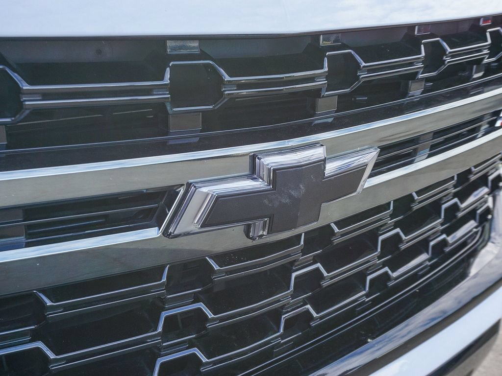 Used 2021 Chevrolet Tahoe Z71 w/ Rear Media and Nav Package AWD/4WD image 11