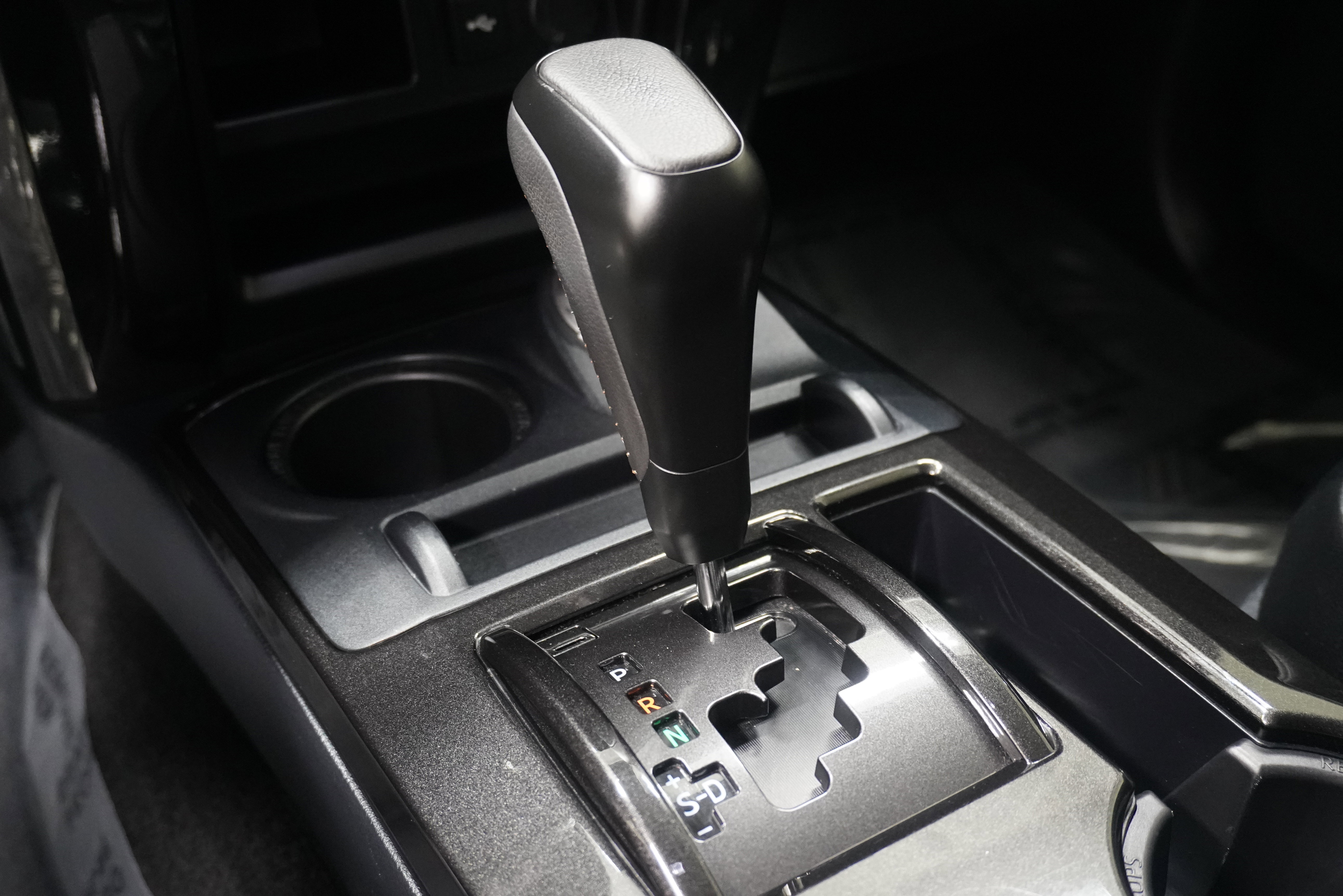 Used 2023 Toyota 4Runner 40th Anniversary SE AWD/4WD image 24