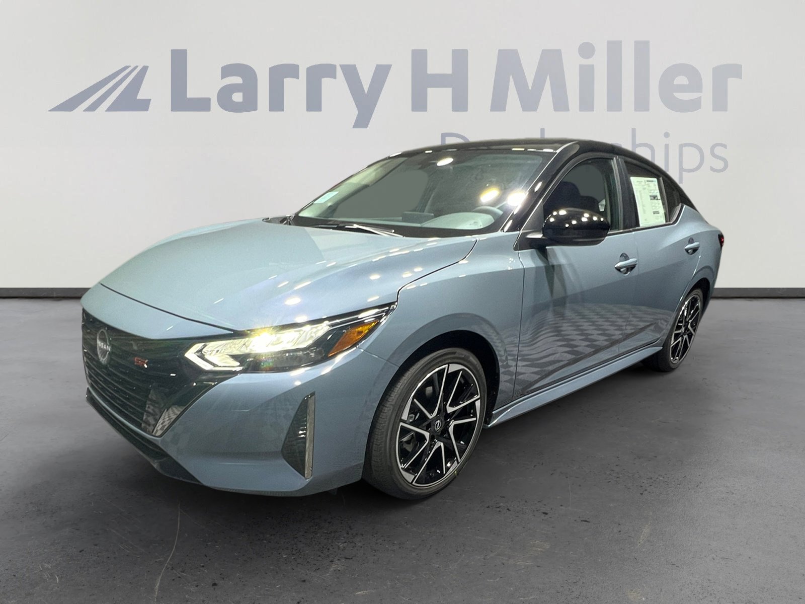 New 2025 Nissan Sentra SR