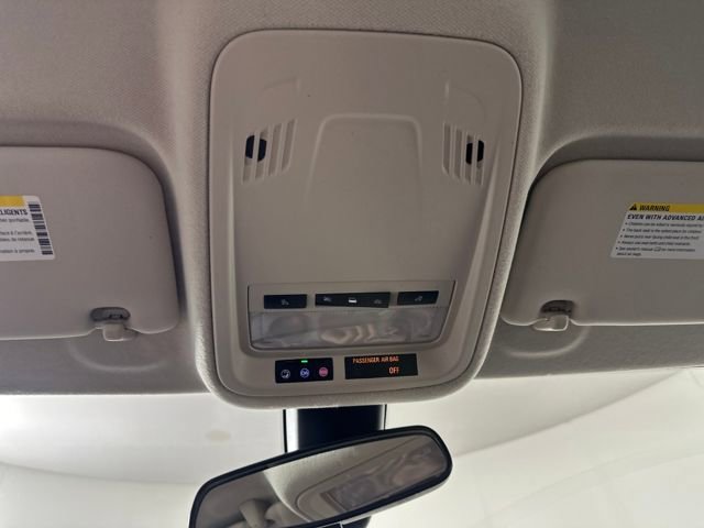 Used 2018 Chevrolet Cruze LT w/ Convenience Package image 24