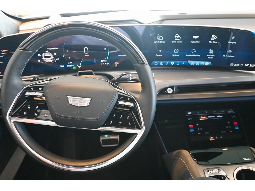 New 2026 Cadillac Vistiq Premium Luxury AWD/4WD image 24