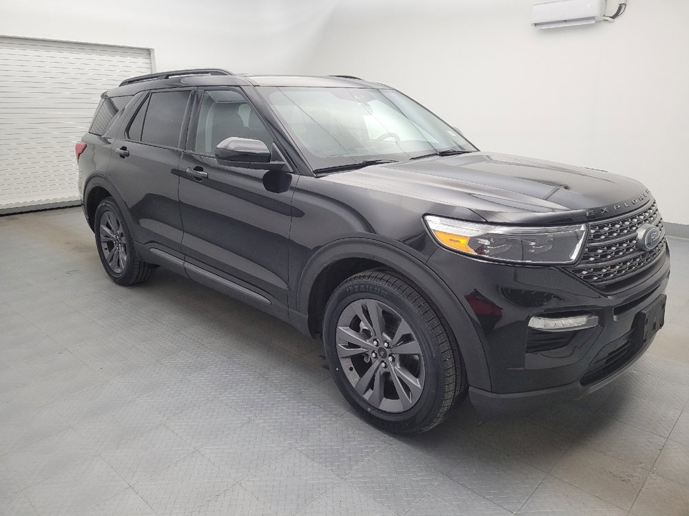 Used 2022 Ford Explorer XLT w/ Equipment Group 202A AWD/4WD image 11