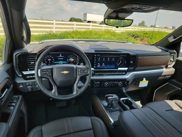 New 2026 Chevrolet Silverado 1500 High Country w/ High Country Premium Package AWD/4WD image 21