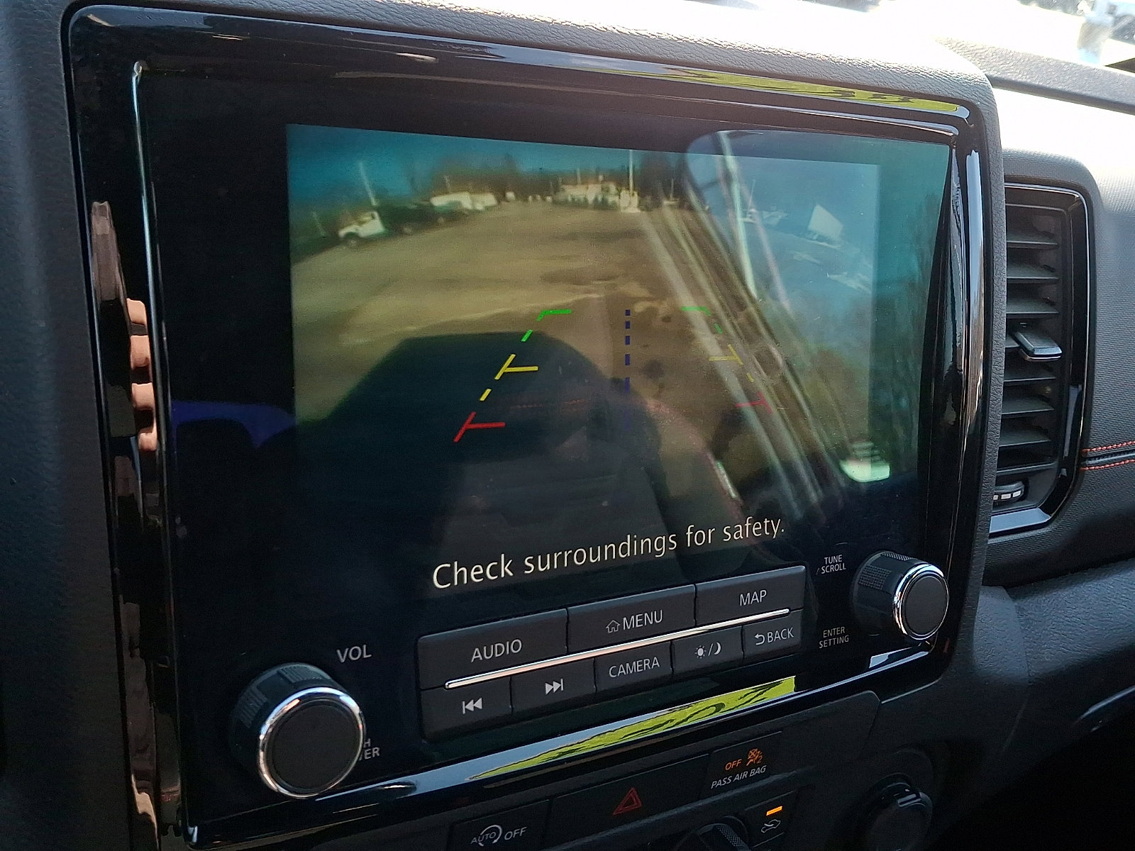 Used 2024 Nissan Frontier PRO-4X w/ Off-Road Protection Package image 18