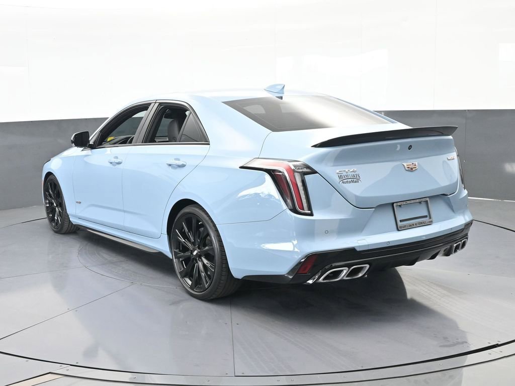 Used 2025 Cadillac CT4 V RWD image 4