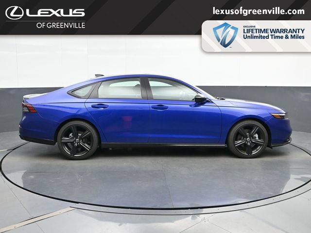 Used 2024 Honda Accord Sport image 10