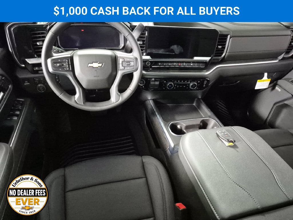 New 2026 Chevrolet Silverado 2500 LTZ w/ LTZ Plus Package AWD/4WD image 10