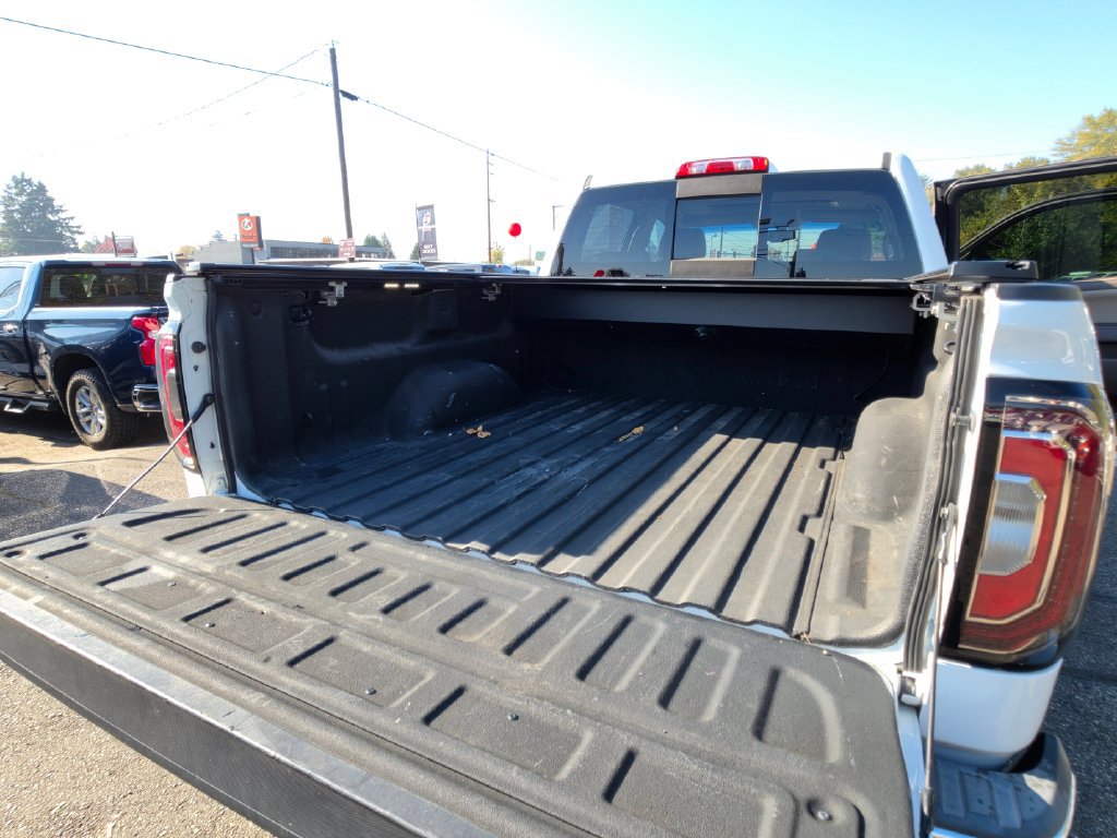 Used 2018 GMC Sierra 1500 SLT w/ Texas SLT Premium Package AWD/4WD image 26