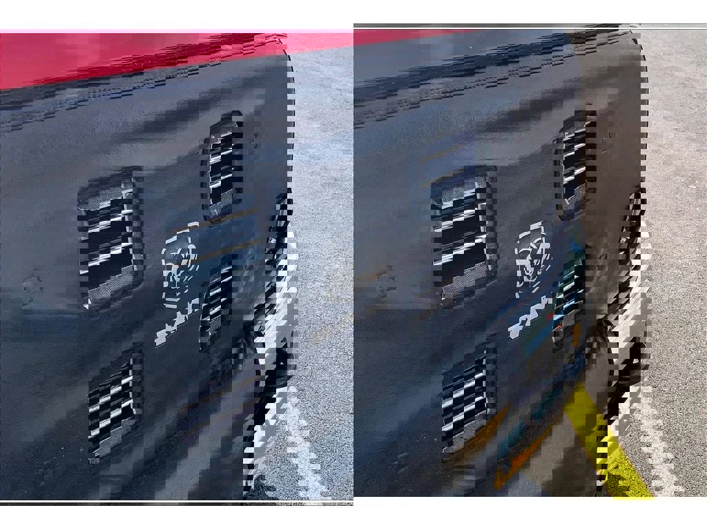 Used 2018 RAM 2500 Longhorn w/ Longhorn Southfork Package image 31