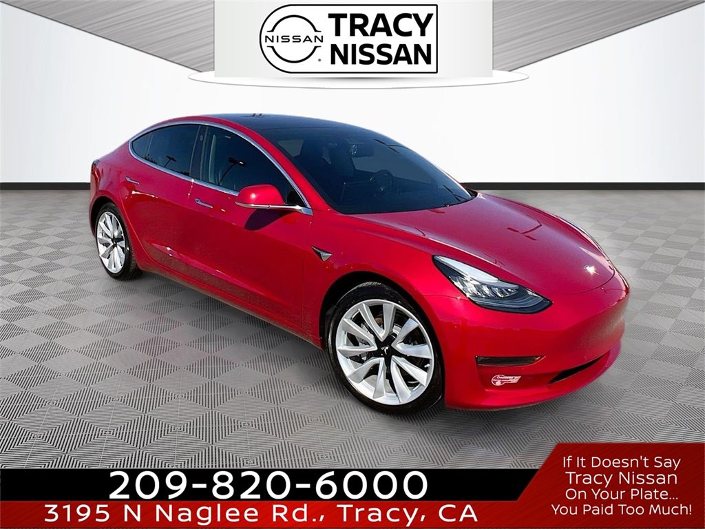 Used 2018 Tesla Model 3 Long Range image 1
