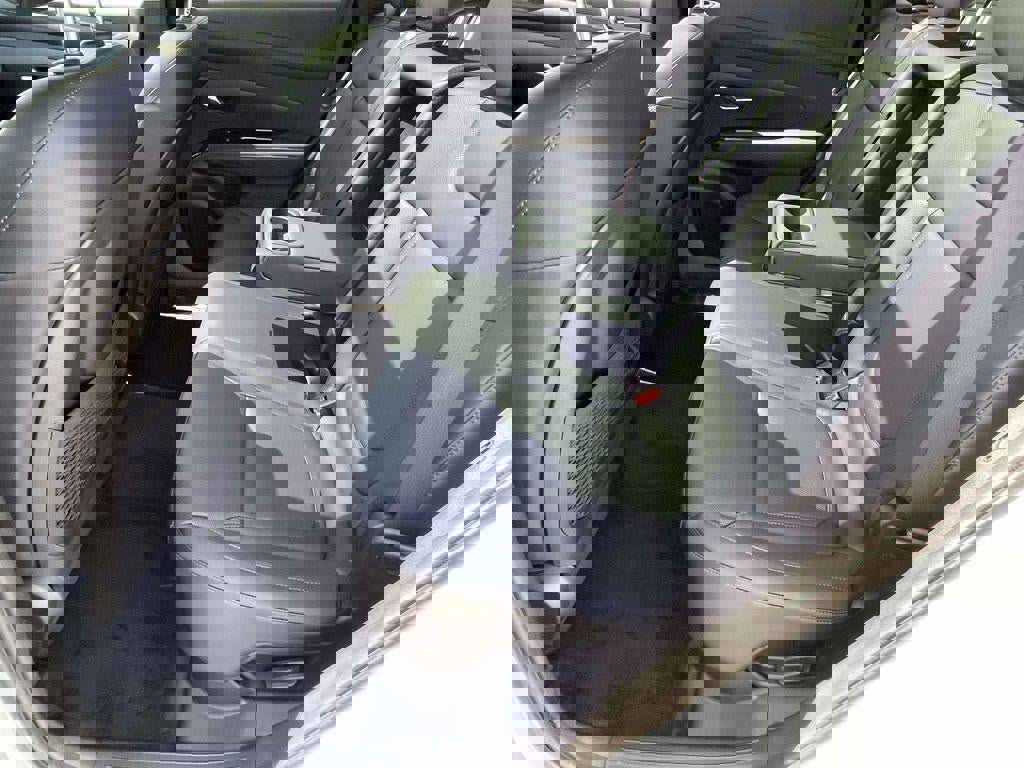 New 2026 Hyundai Tucson Limited image 34