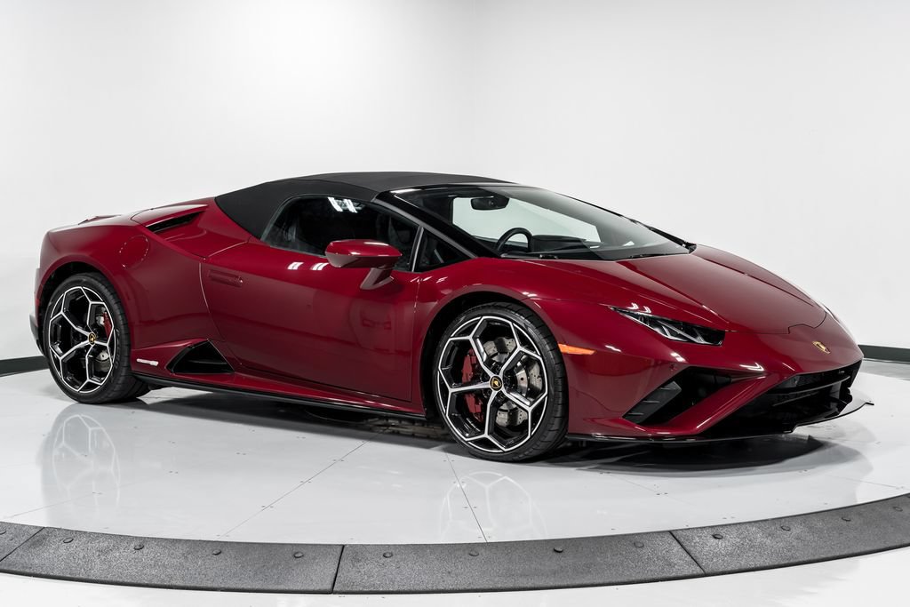Used 2022 Lamborghini Huracan EVO RWD image 38