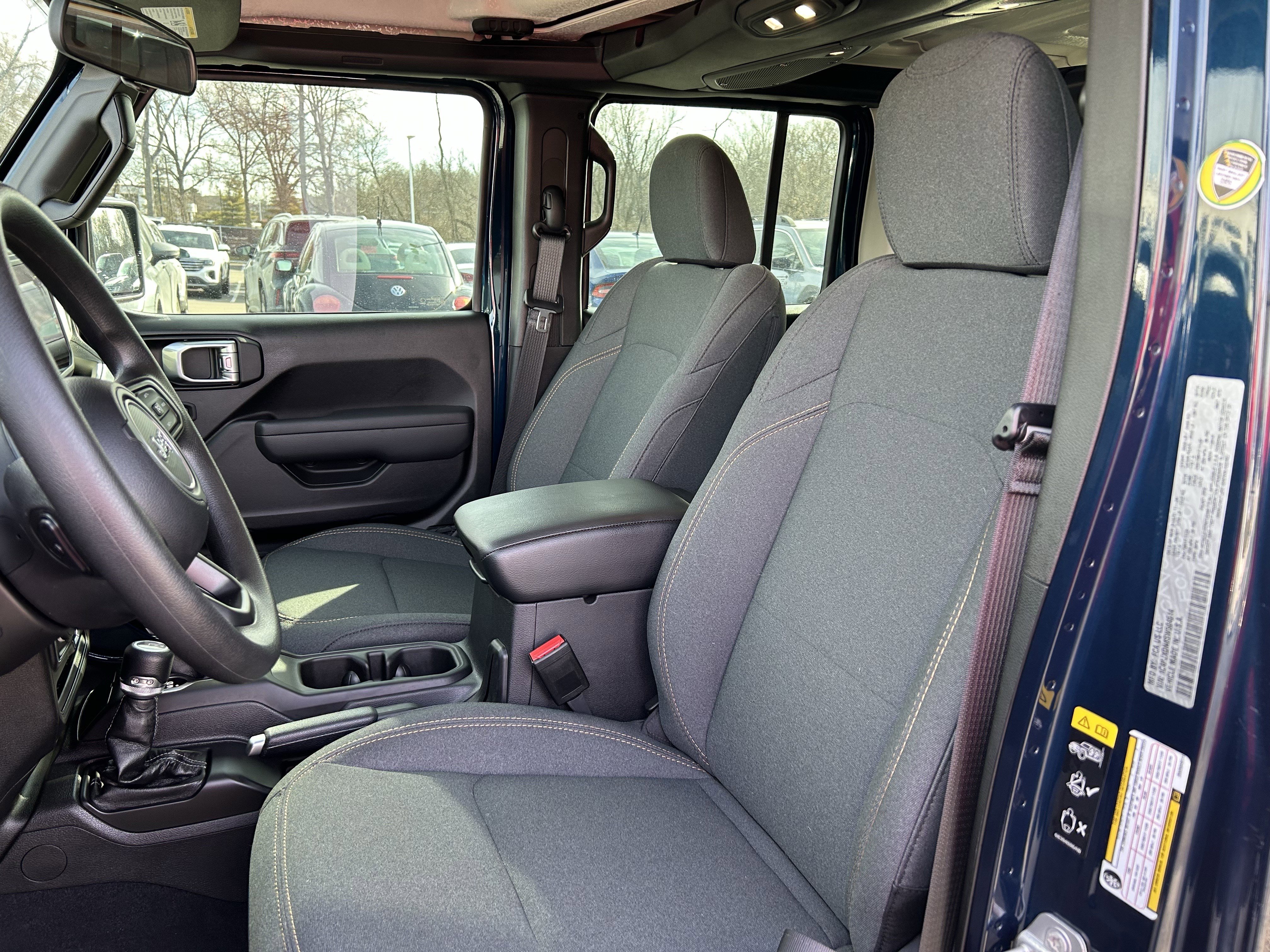 Used 2025 Jeep Wrangler Sport image 27