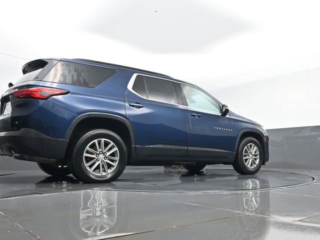 Used 2023 Chevrolet Traverse LT image 25