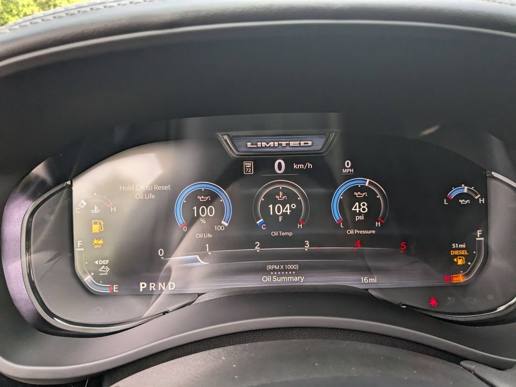 New 2025 RAM 2500 Limited AWD/4WD image 32