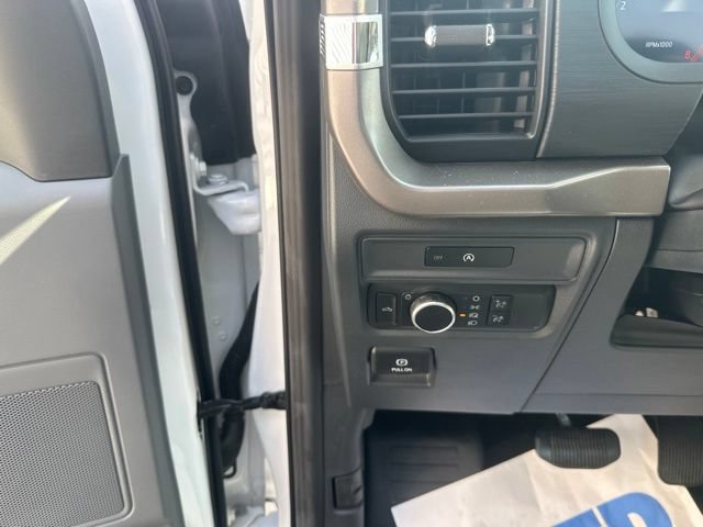 Used 2025 Ford F150 XL RWD image 18