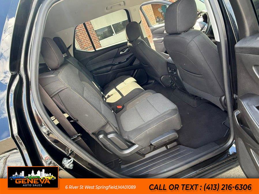 Used 2018 Chevrolet Traverse LS FWD image 13