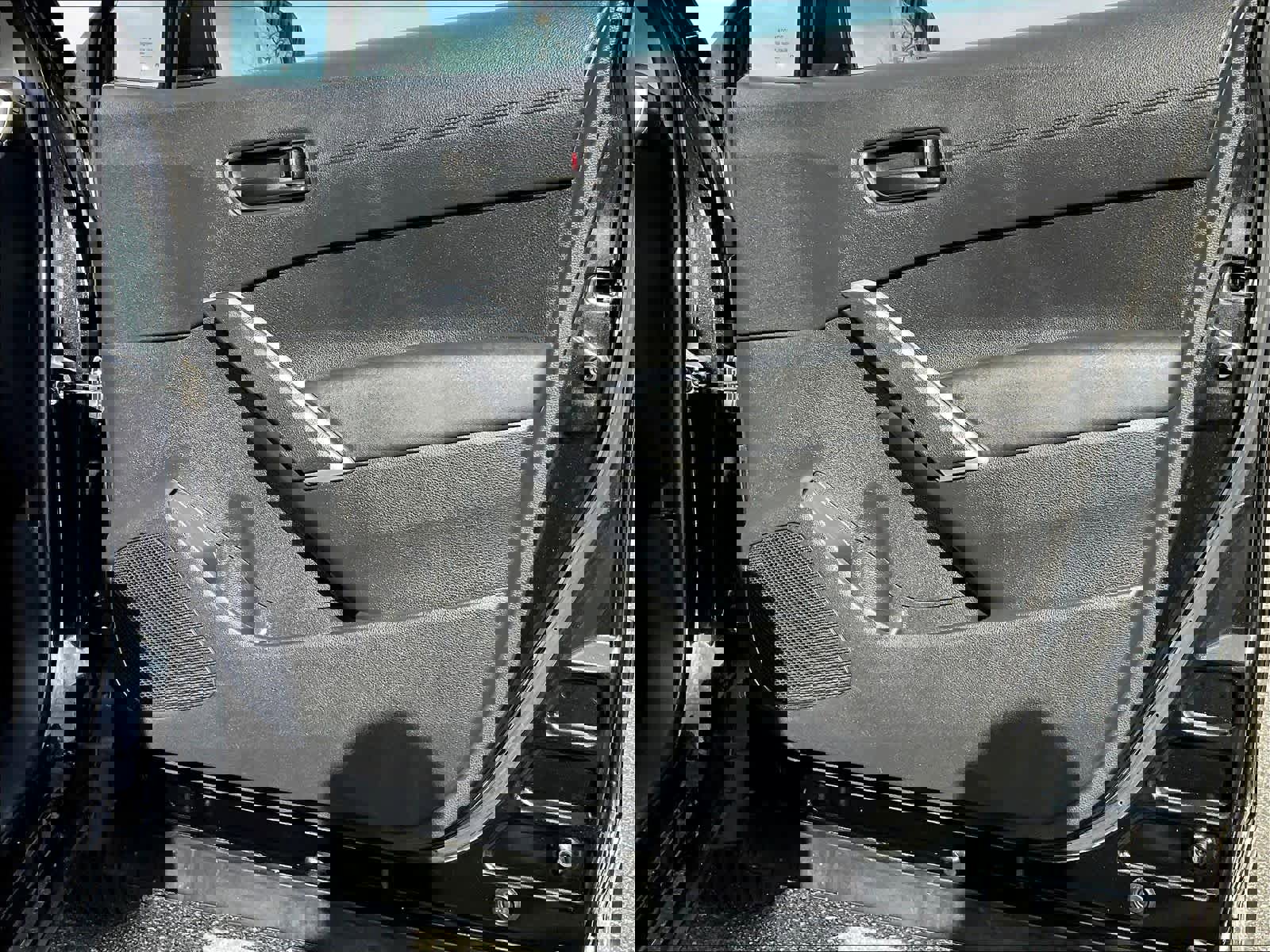 Used 2023 Toyota Corolla Cross LE image 12