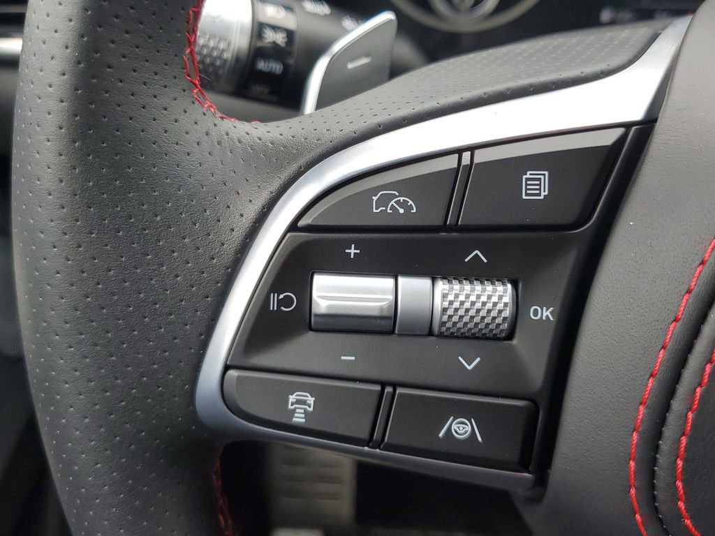 Certified 2024 Genesis G70 3.3T Advanced w/ Sport Prestige Package image 27