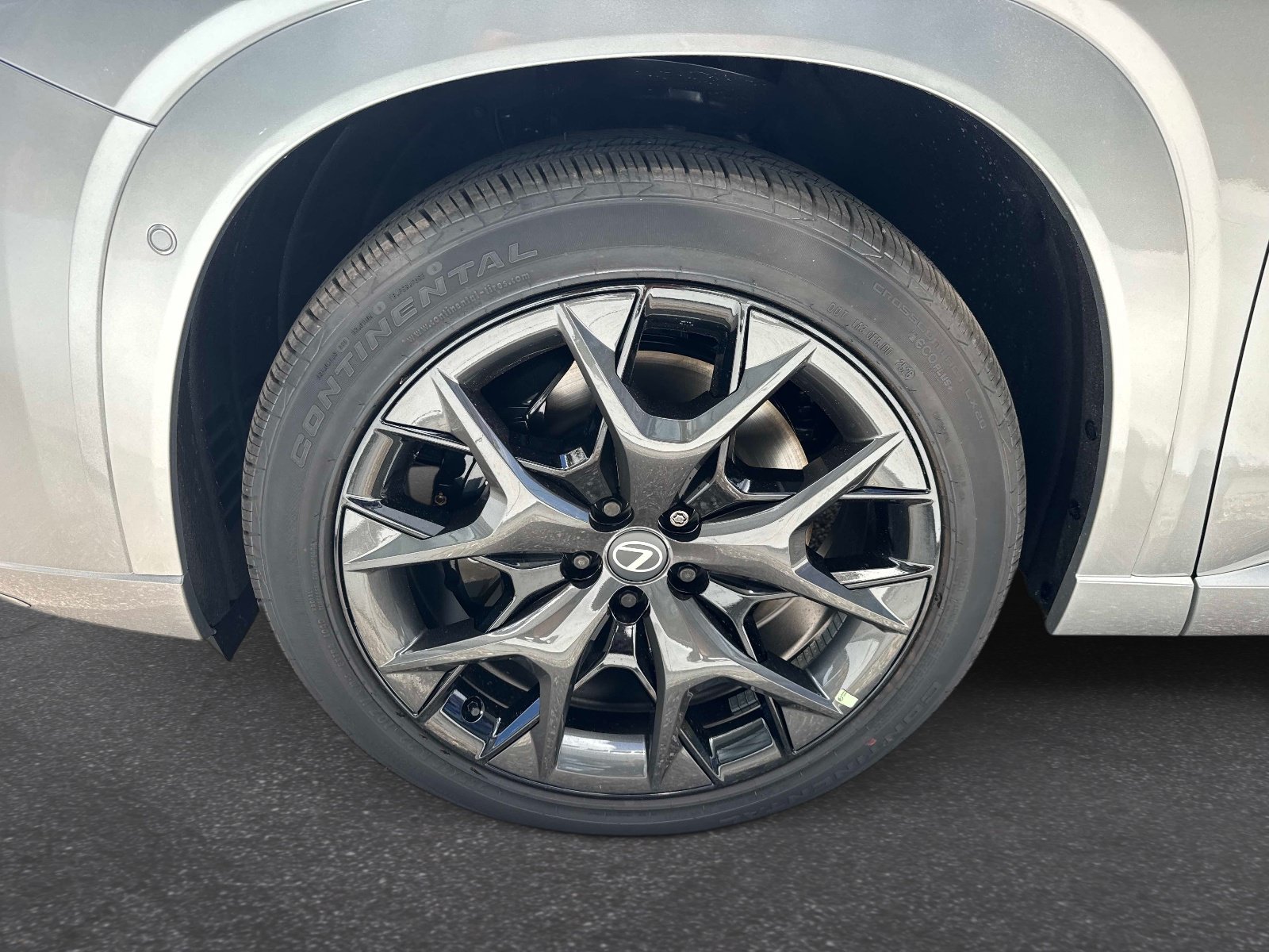 New 2026 Lexus TX 500h AWD w/ Technology Package image 10