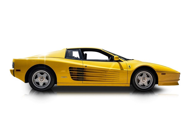 Used 1988 Ferrari Testarossa RWD image 2
