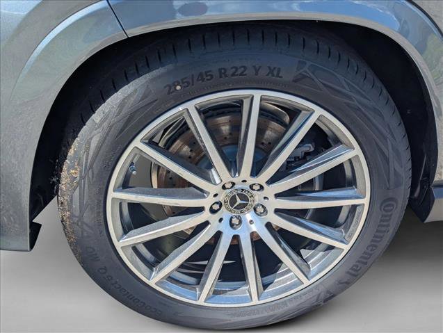 New 2026 Mercedes-Benz GLS 580 4MATIC image 9