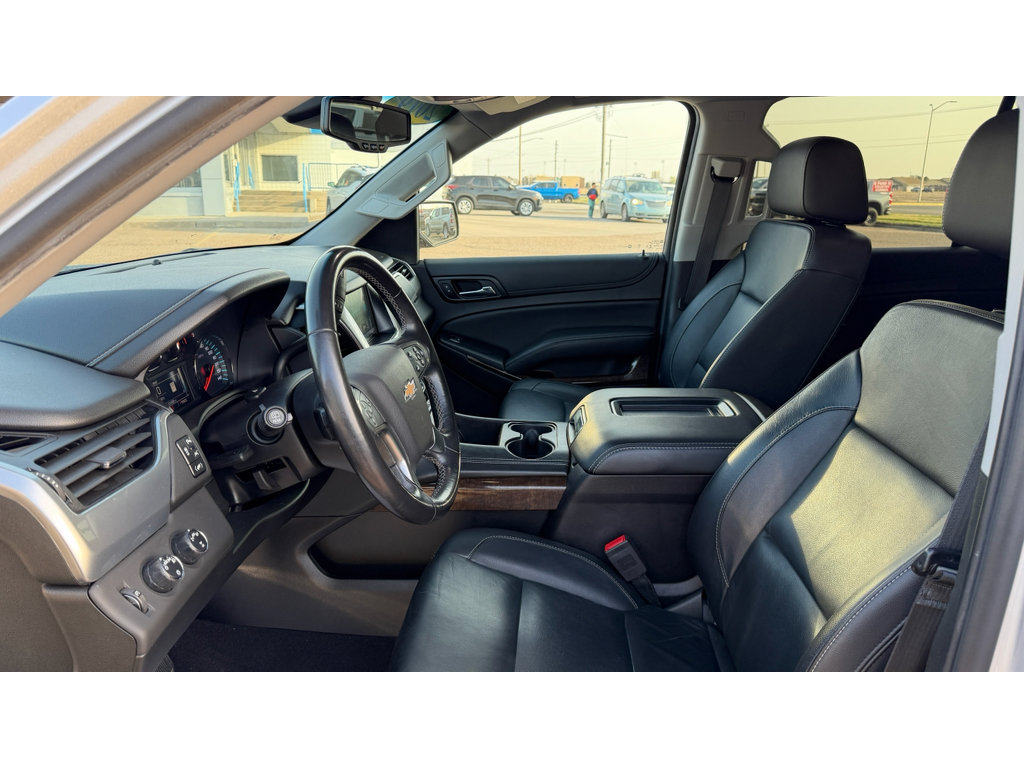 Used 2019 Chevrolet Suburban LT image 10