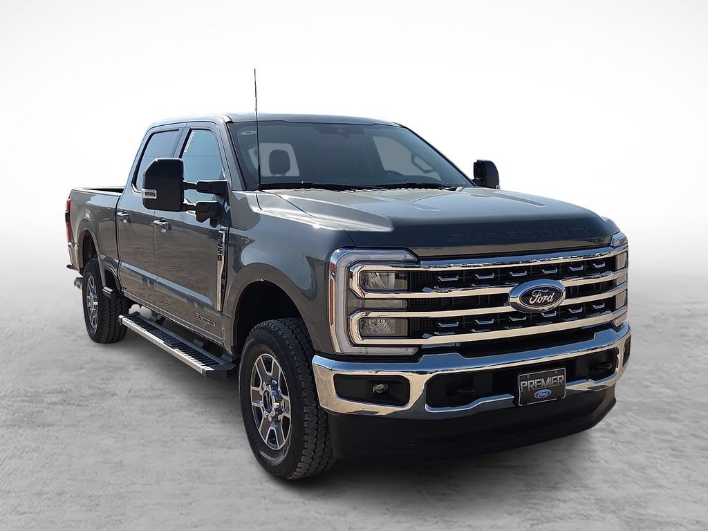 New 2026 Ford F250 Lariat w/ FX4 Off-Road Package
