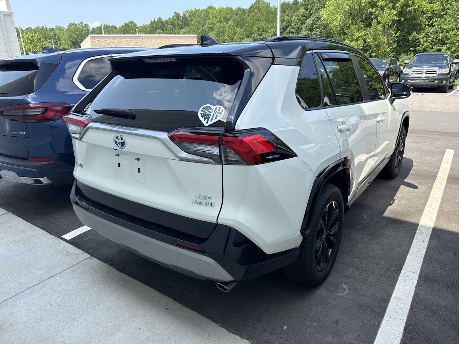 Used 2022 Toyota RAV4 XSE AWD/4WD image 42