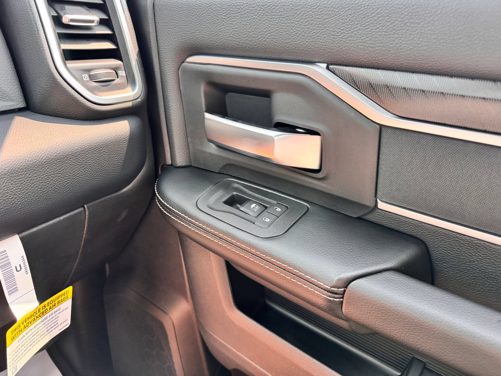 New 2026 RAM 2500 Big Horn AWD/4WD image 21